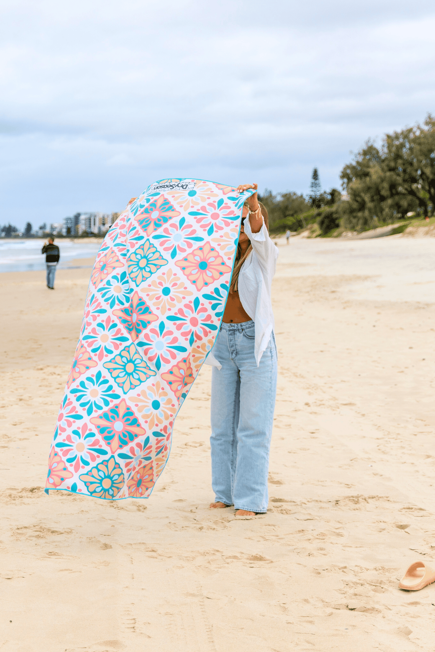 BANKSIA - Sand Free Magnetic Beach Towel