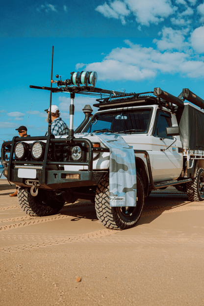 MARLIN - Sand Free Magnetic Beach Towel