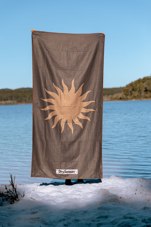 BYRON - Sand Free Magnetic Beach Towel