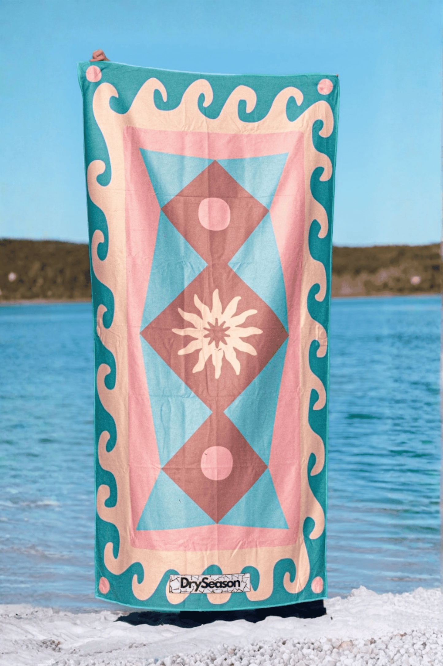 REEF - Sand Free Magnetic Beach Towel